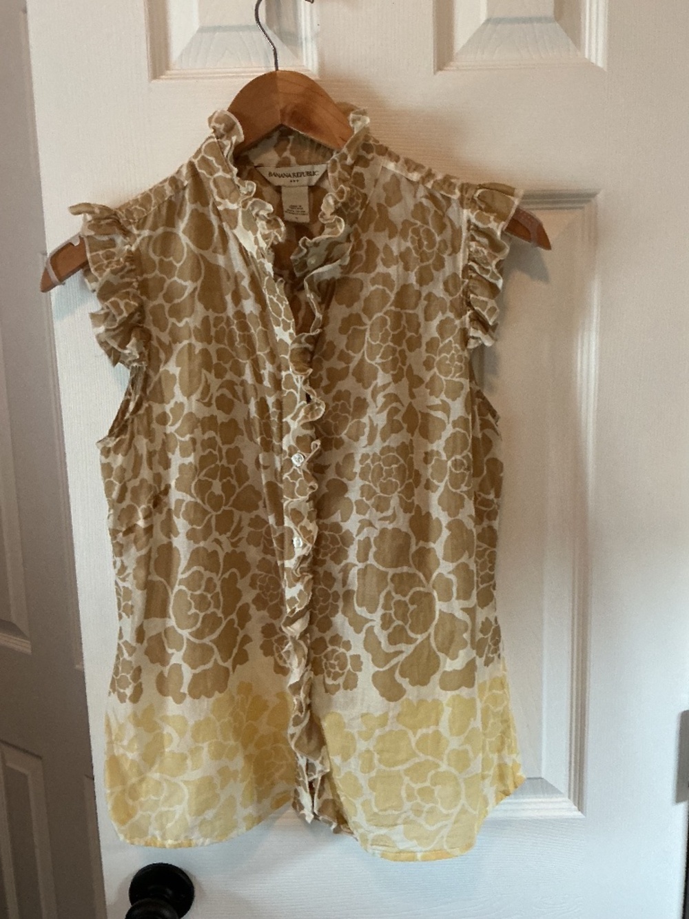 Banana Republic tank blouse color block giraffe print size small